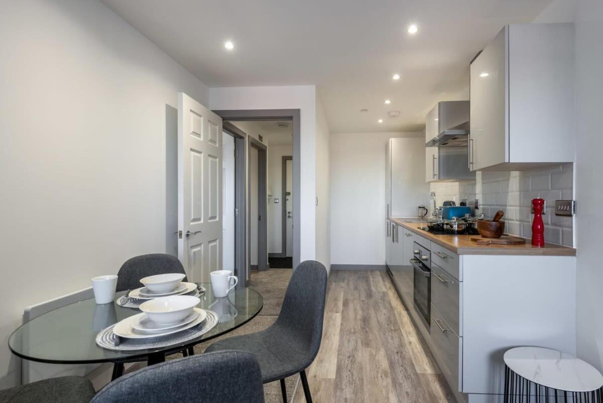 Contemporary 1 Bedroom Apartment In Central Hull Kingston upon Hull Exteriör bild