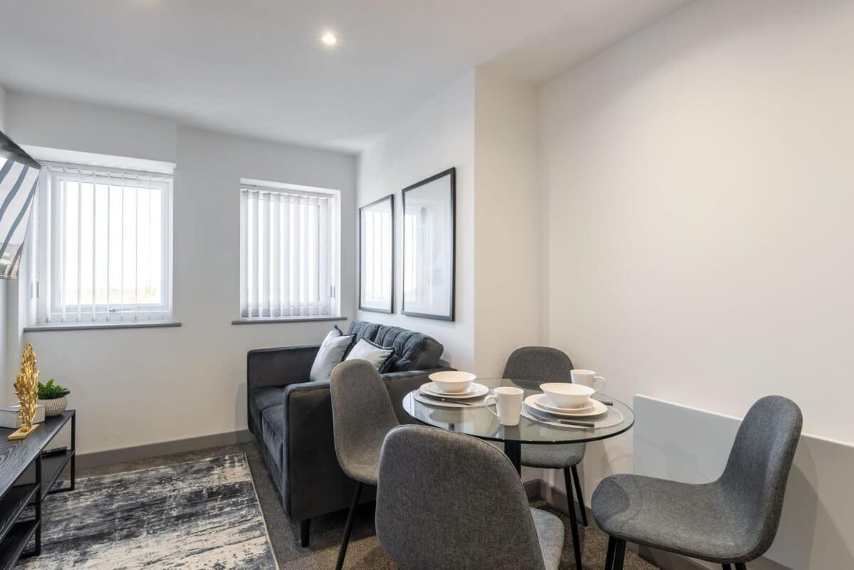 Contemporary 1 Bedroom Apartment In Central Hull Kingston upon Hull Exteriör bild
