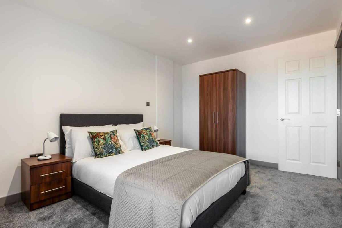 Contemporary 1 Bedroom Apartment In Central Hull Kingston upon Hull Exteriör bild
