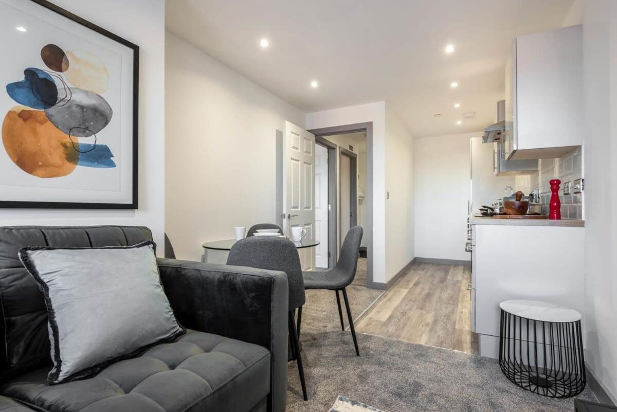 Contemporary 1 Bedroom Apartment In Central Hull Kingston upon Hull Exteriör bild