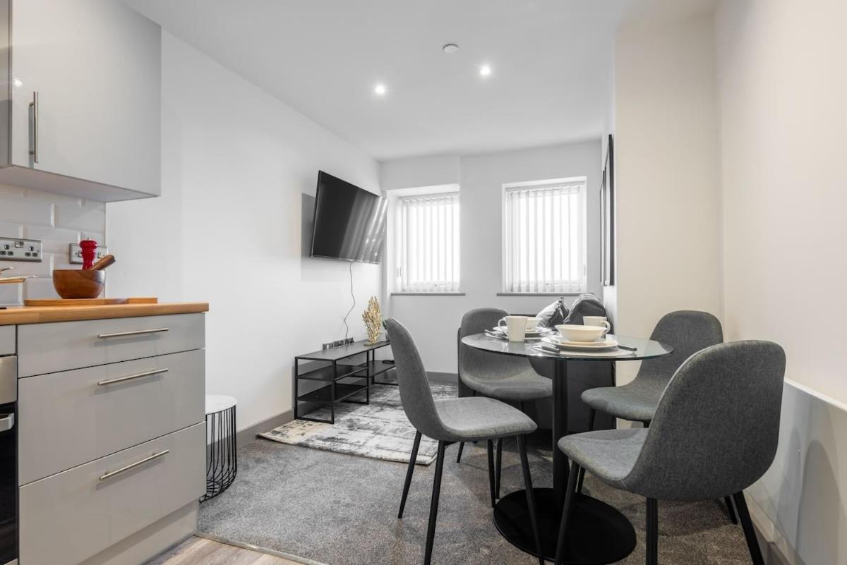 Contemporary 1 Bedroom Apartment In Central Hull Kingston upon Hull Exteriör bild